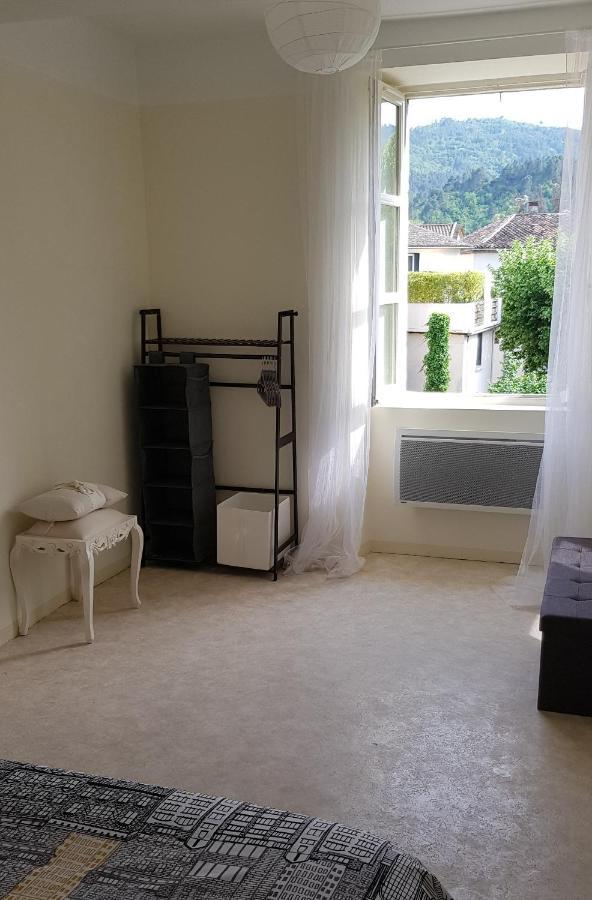 Vista Cevenol: Appartement 2 Chambres Сен-Жан-дю-Гар Екстериор снимка